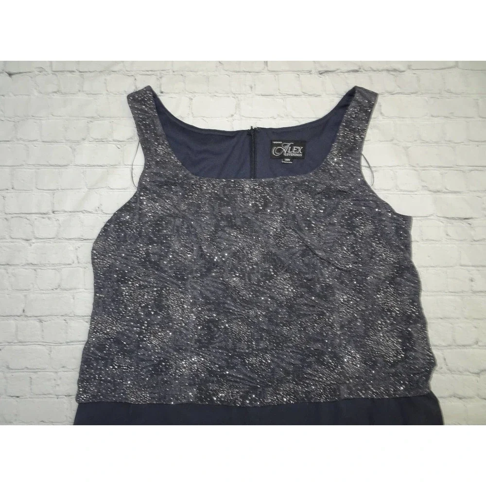 Alex Evenings Women's Empire Waist Dress Smoke/Glitter Dress, 20W No Tags - Picture 2 of 8